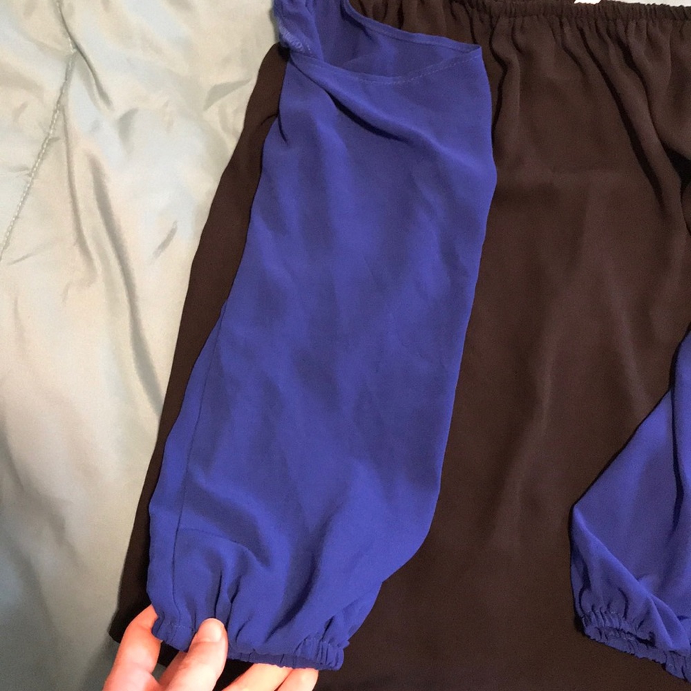 Top - Picture 2 of 3